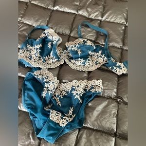 Embrace lace. Blueberry and cream lace sheer bra and panty set